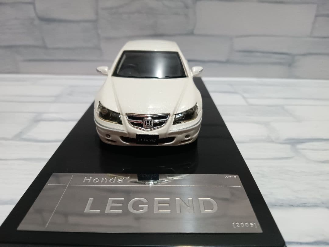 1/43 Wits　ホンダ　4代目レジェンド　ミニカー　ホワイト