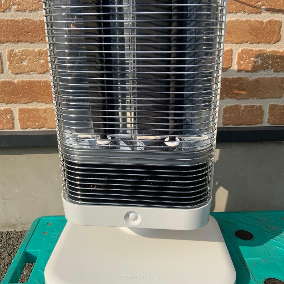 ②コロナ　遠赤外線ストーブ　DH-1220R