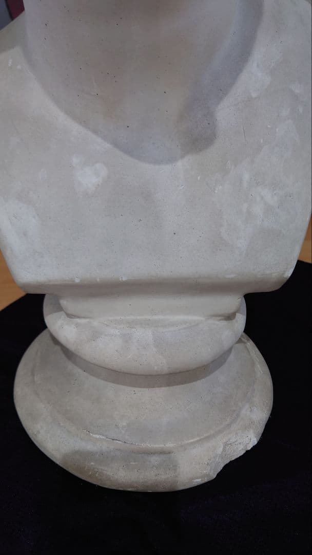【中古品】石膏像　ミロのビーナス　胸像　訳あり　デッサン　スタジオ　オブジェ