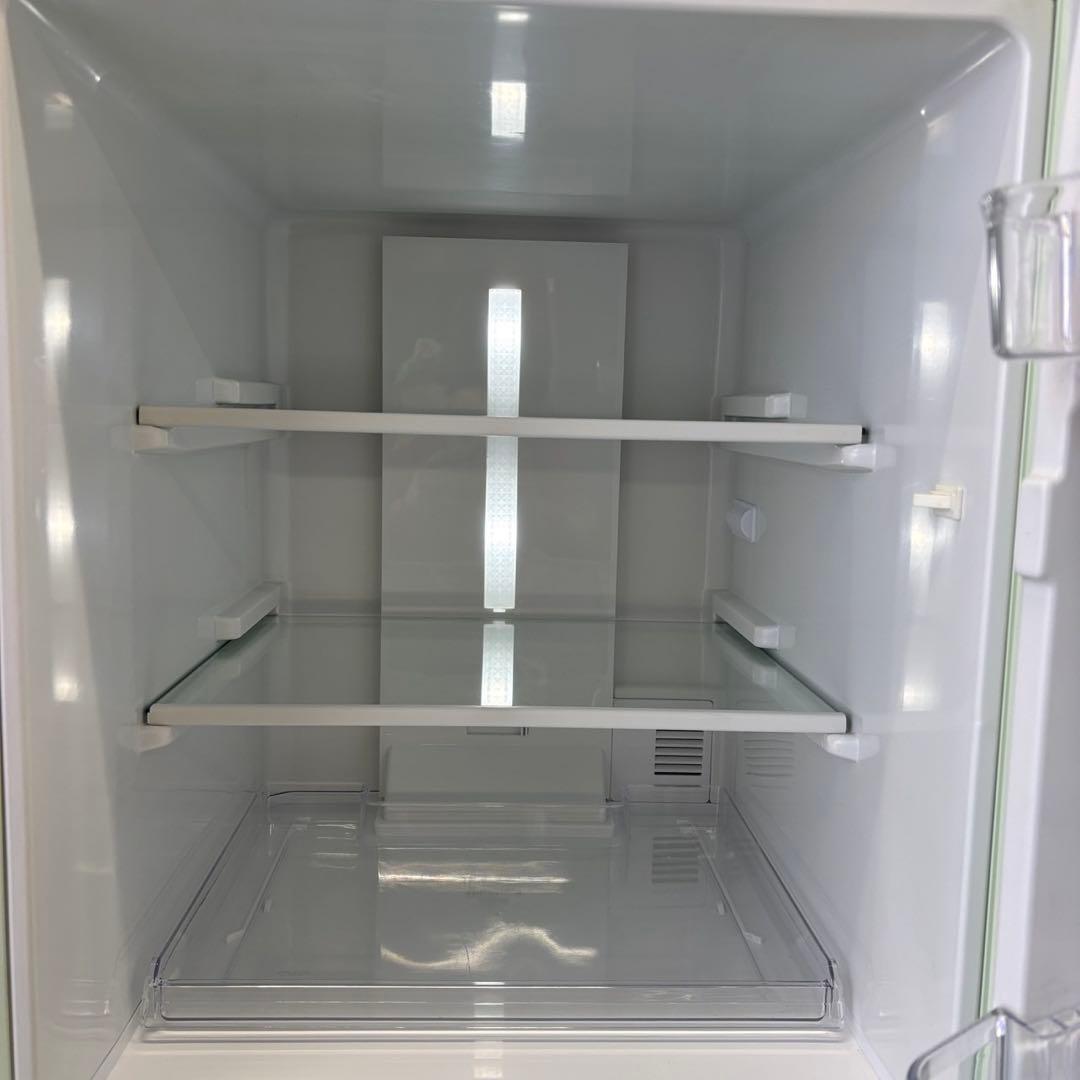12　冷蔵庫　一人暮らし　右開き　綺麗　中古　レトロ　設置無料　安い‼️