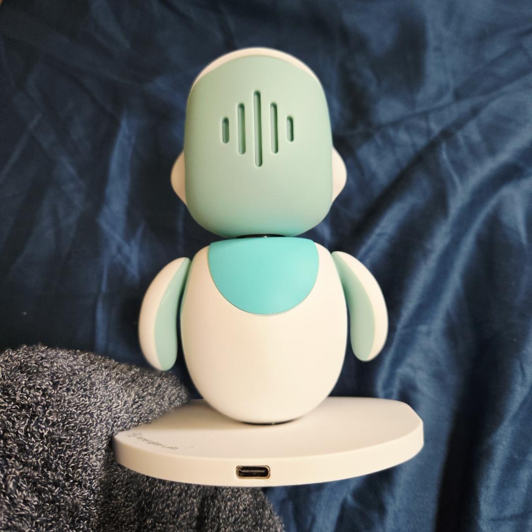 Eilik ロボット型スピーカー