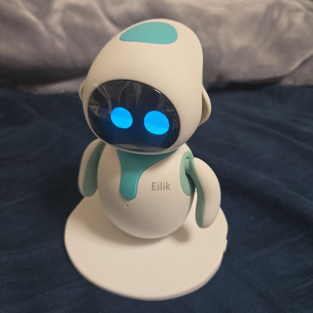 Eilik ロボット型スピーカー
