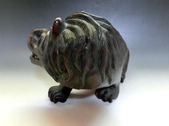 置物■珍獣 虎 唐木 古い時代物の寅 オブジェ 古木彫り 手彫り 時代物 骨董■