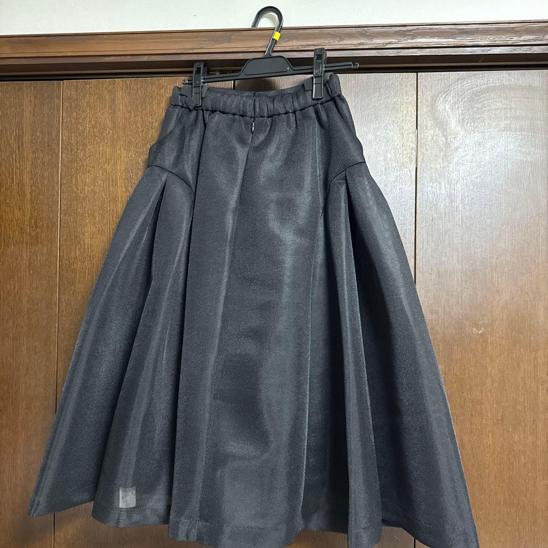 新品未使用タグ付きmaronenonfee 黒のフレアスカート サイズ38