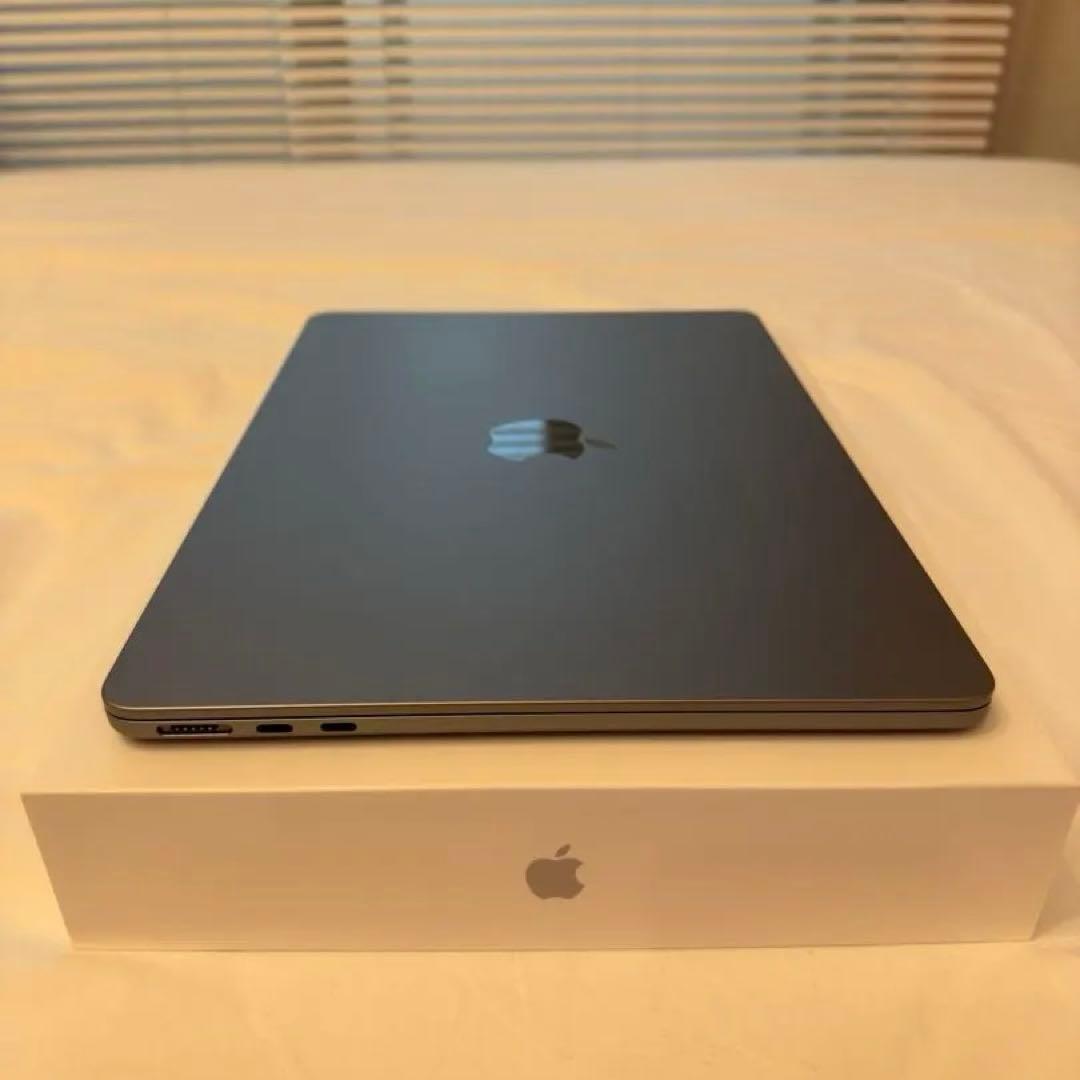 MacBook Air M2 16GB 256GB US配列