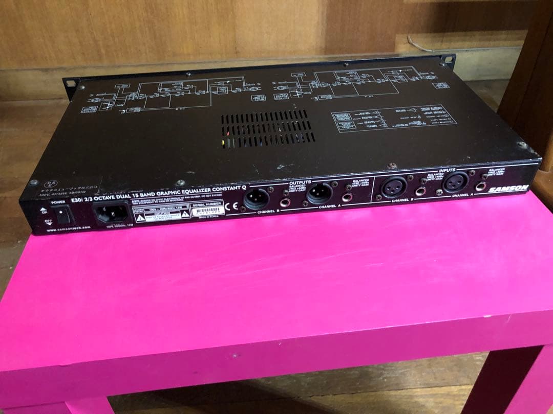 SAMSON EQS 2/3 グラフィックイコライザー