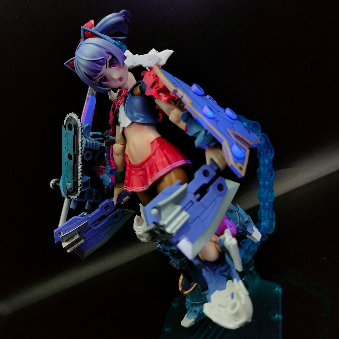 メガミデバイス　BUSTER DOLL 　重装甲パラディンナイト　塗装完成品