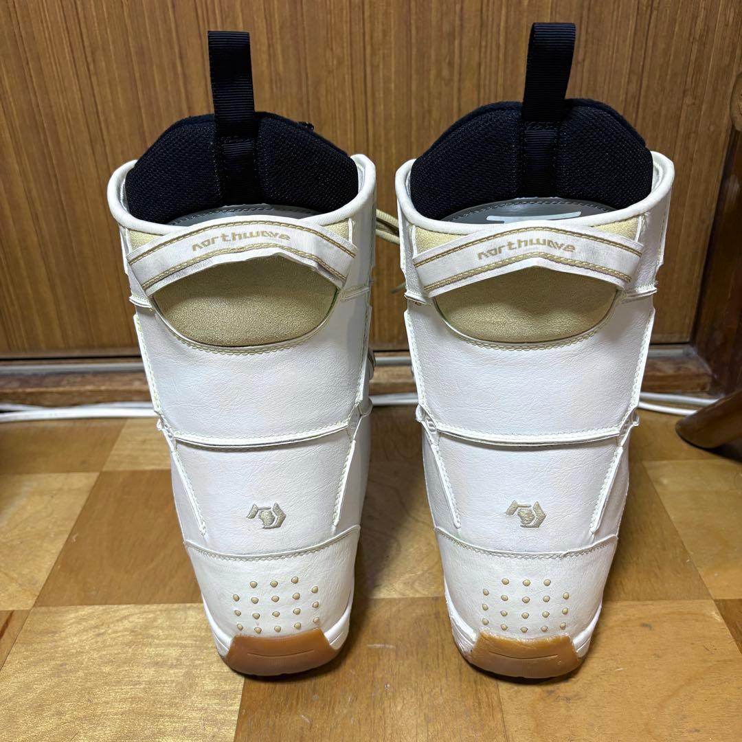 NORTHWAVE ノースウェーブ ファイブホワイトガム スノーボードブーツ