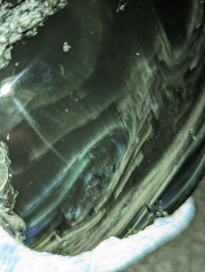 【研磨品】十勝石玲瓏　北海道産レインボーオブシディアン