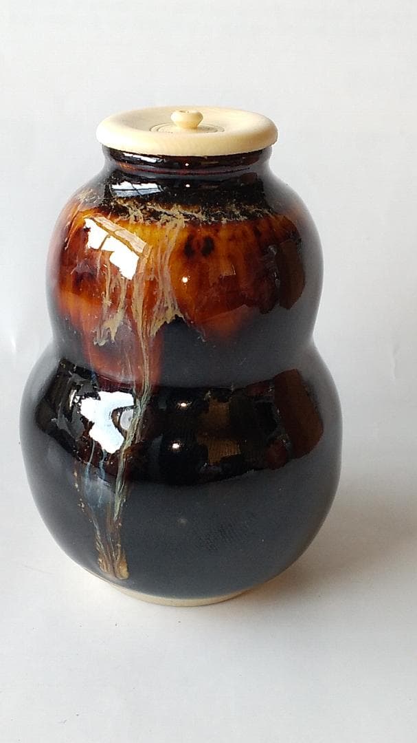 桶谷定一 作 洛東定一 希少 瓢形茶入 仕覆 荒磯純子 茶道具 共箱 茶入 美品