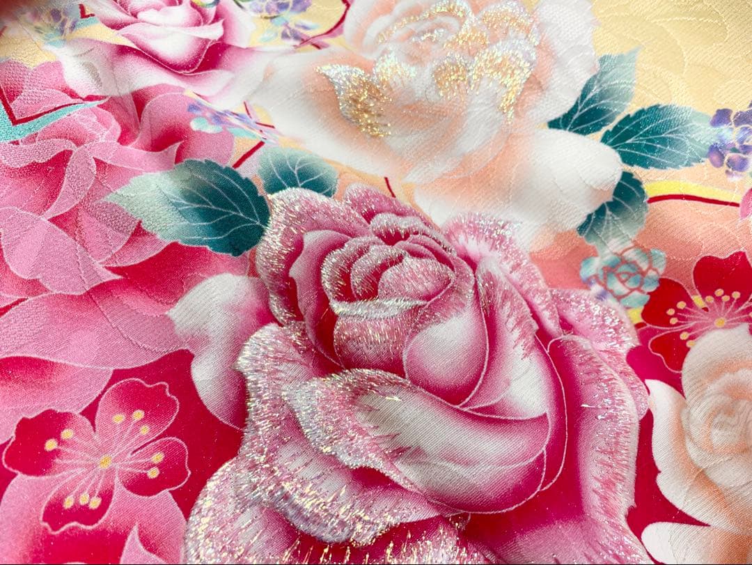 ⭐︎K0839 美品 正絹 振袖 レンタル店放出品 ガード加工 花柄 手毬 7号