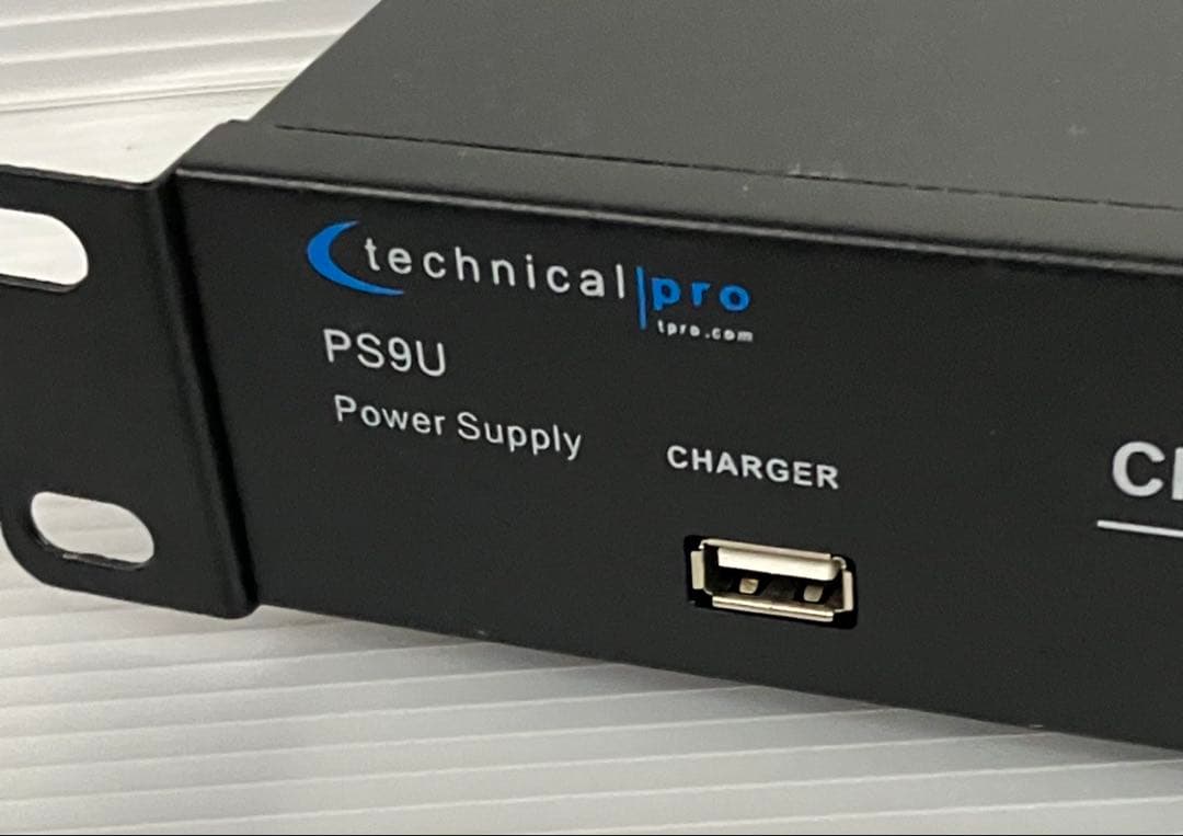 便利電源　パワーディストリビューター　9チャンネルパワーサプライ