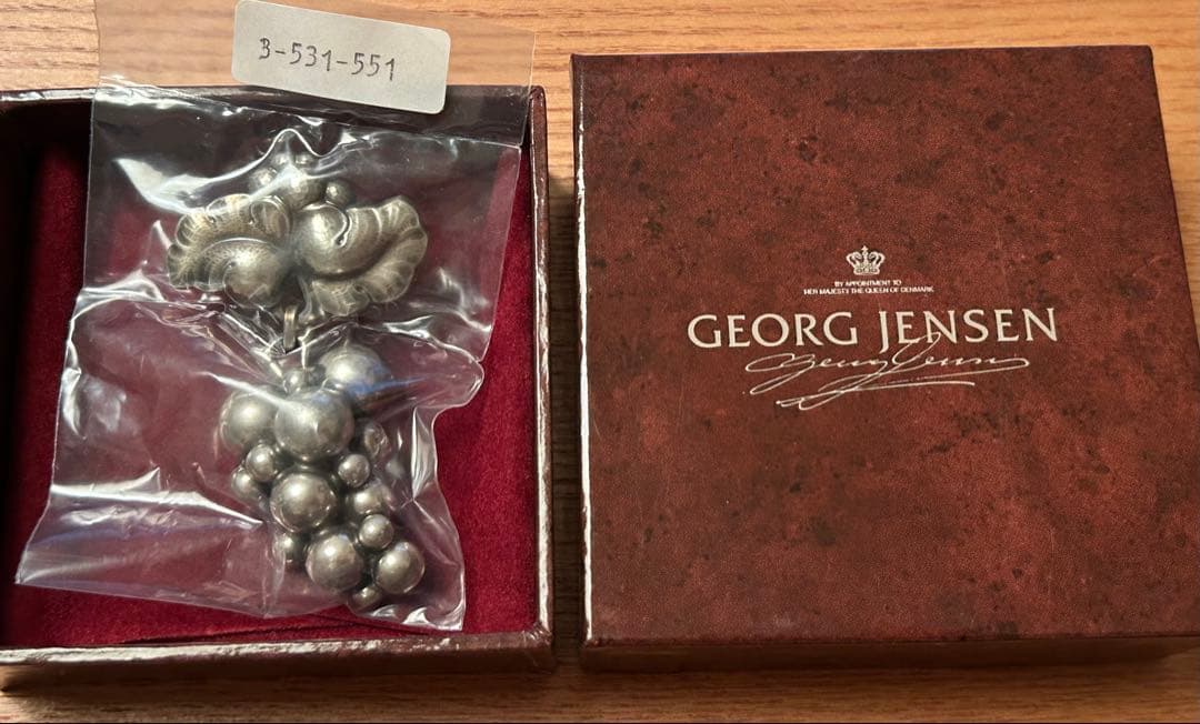   ジョージジェンセン　ブローチ