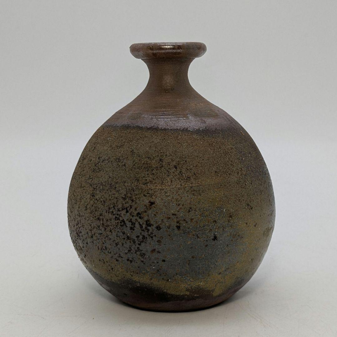 行吉学 備前焼 ゴマ窯変徳利 共箱共布栞 とっくり 酒器 食器 一輪挿し花入