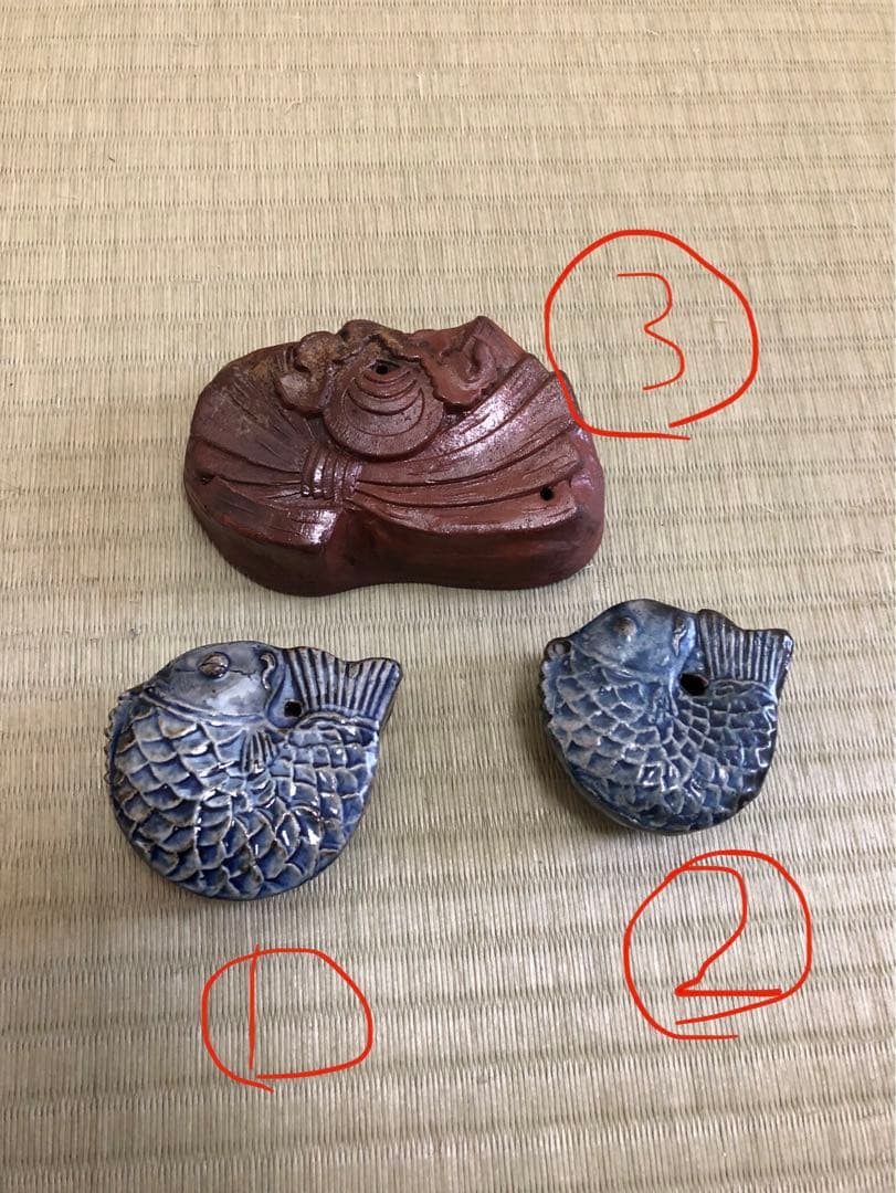 ①李朝瑠璃釉魚形水滴　② 李朝瑠璃釉魚形水滴　③古備前宝珠と熨斗水滴　3点セット