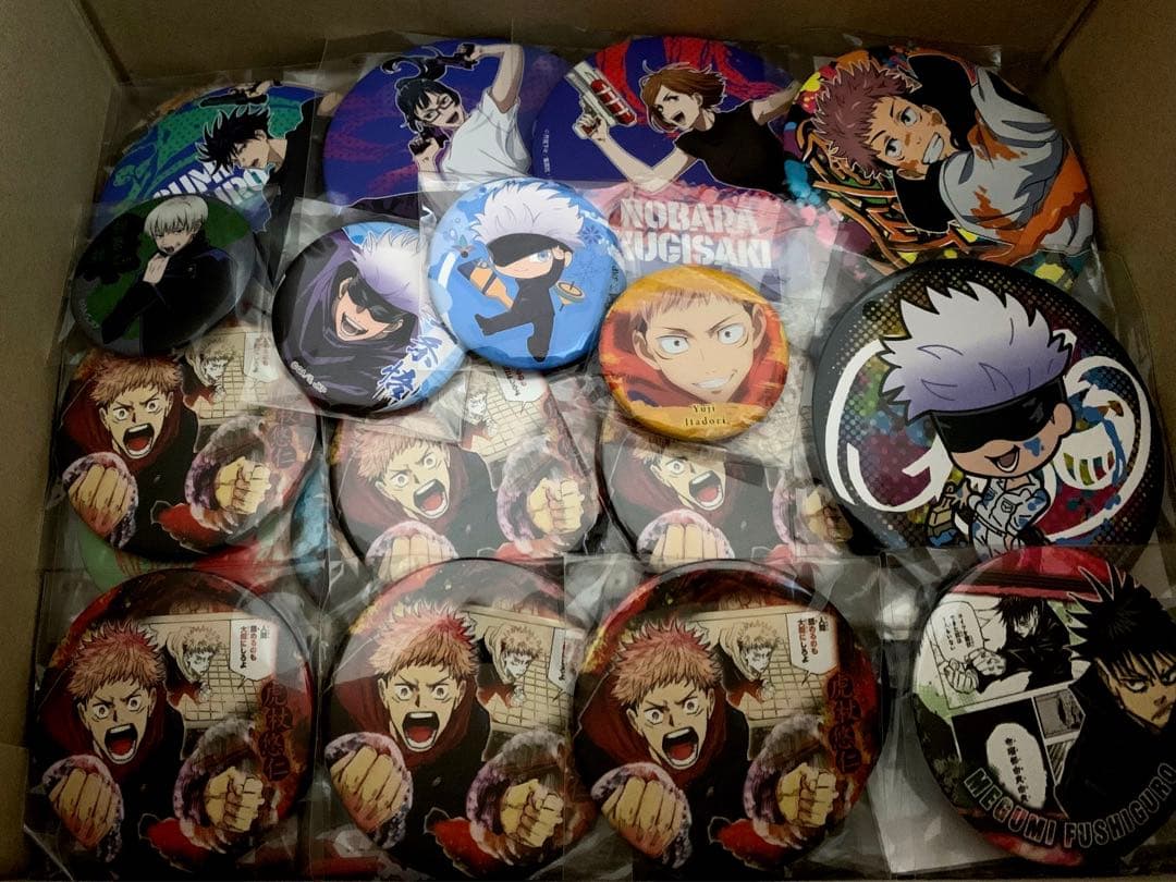 呪術廻戦　240個以上　大量まとめ売り　缶バッジ　アクスタなど