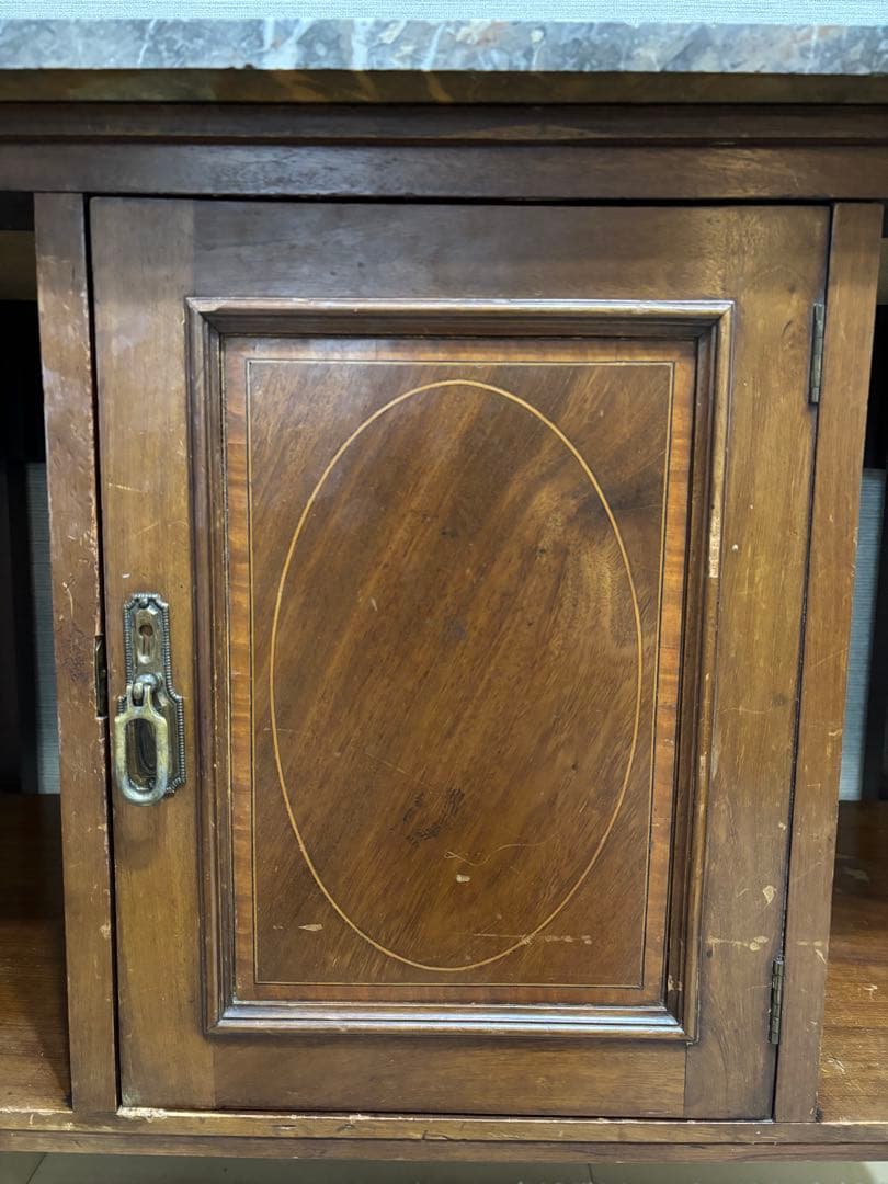 大理石天板 アンティークサイドボード（英国製 / 扉付き収納 ）