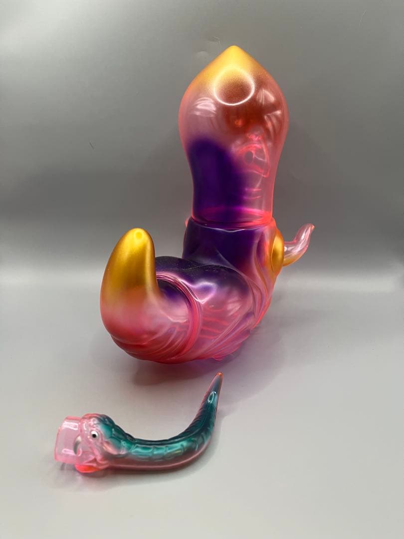 東京ラブミー堂　izumonster ツチノコ　ソフビ