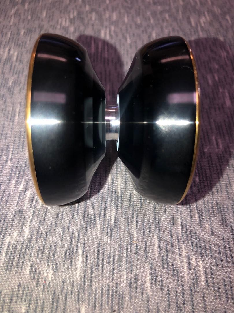 アストレア　１０周年記念ロゴバージョン