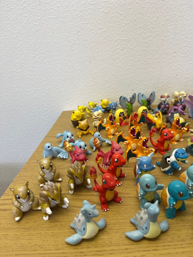 【希少】ポケモン　モンコレ　初代　196体まとめ売り　レア　任天堂　フィギュア