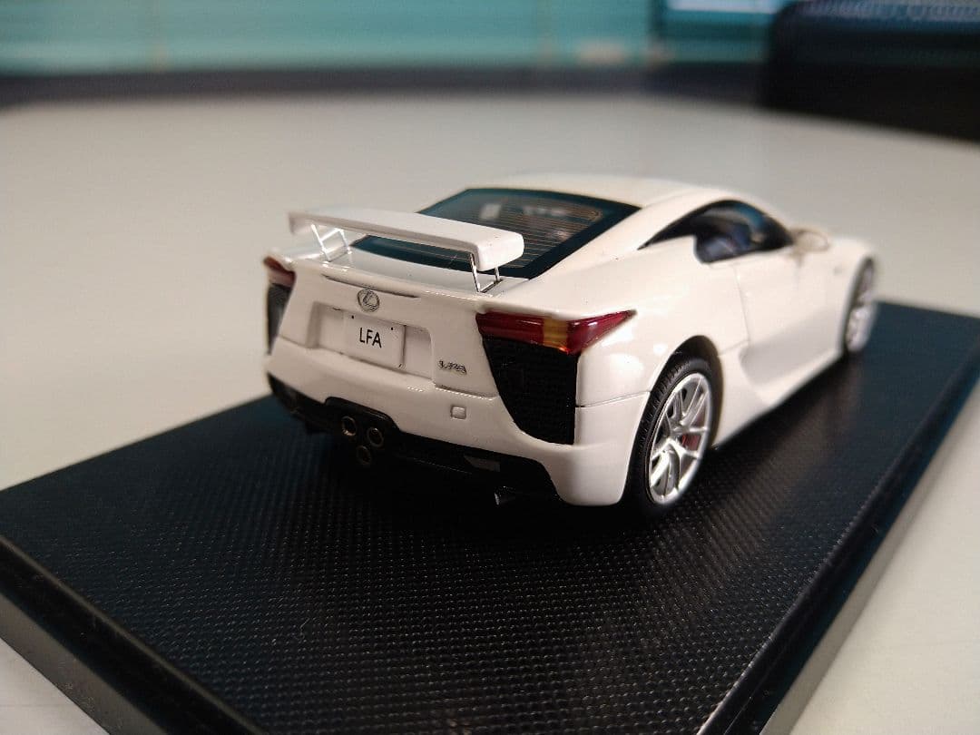 エブロ 1/43レクサス LFA レジン製
