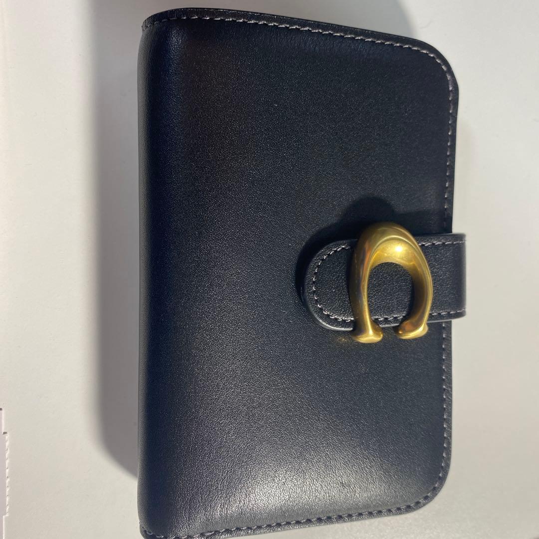 【新品】COACH タビー ウォレット 黒 レザー 二つ折り財布