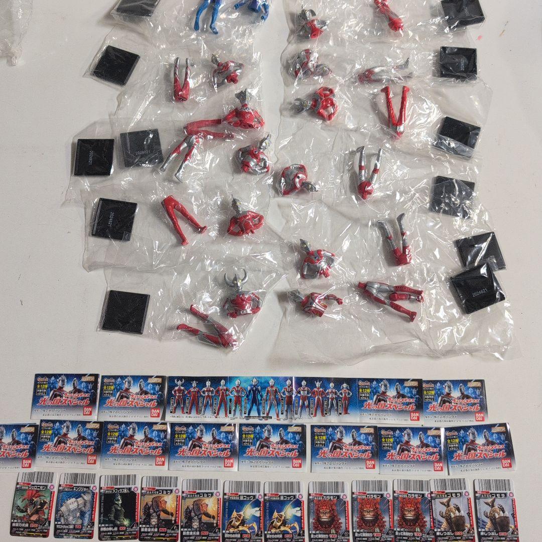 ウルトラマンメビウス光の国スペシャル2007年発売ガシャポンセット 全12体