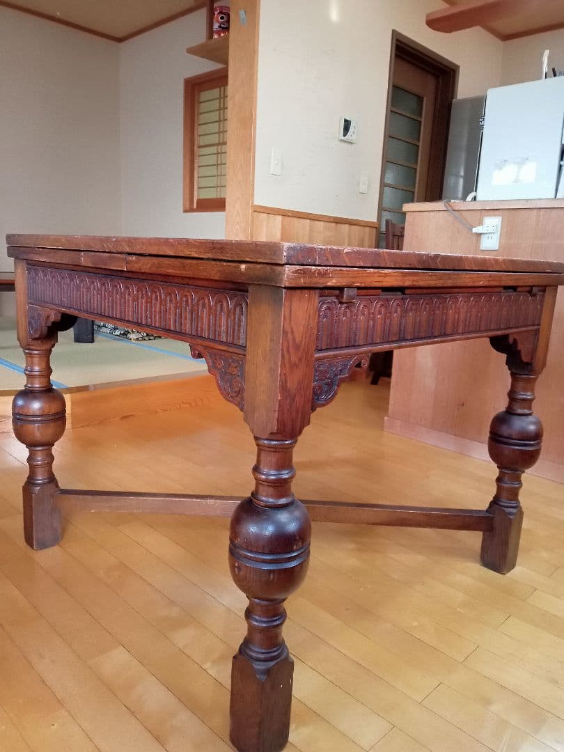 イギリスアンティーク伸長式　ドローリーフダイニングテーブル