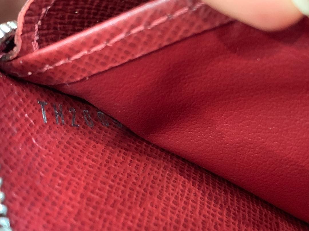 ルイヴィトン エピ ジッピーパース フューシャ ケース 箱付き