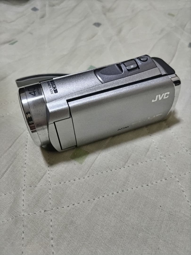 JVC Everio エブリオ GZ-HM33-S ハイビジョン ビデオカメラ