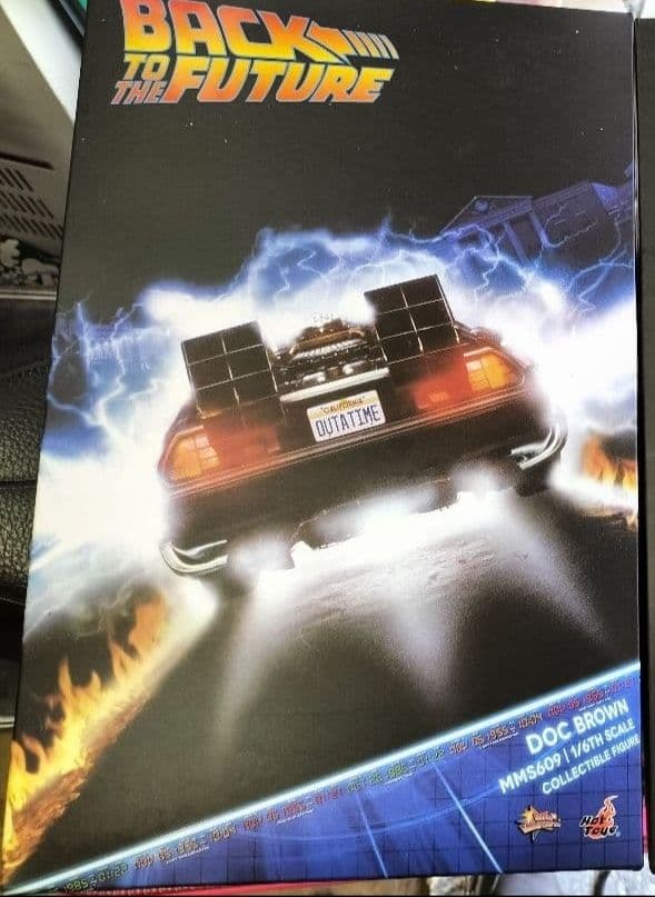 ホットトイズ　ドク.ブラウン　バックトゥーザフューチャー　1/6