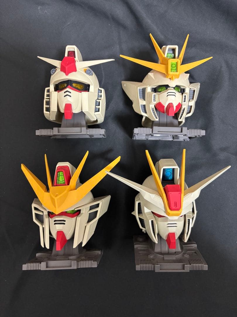 ガンダム 組立式　MSヘッドディスプレイコレクション　【希少】