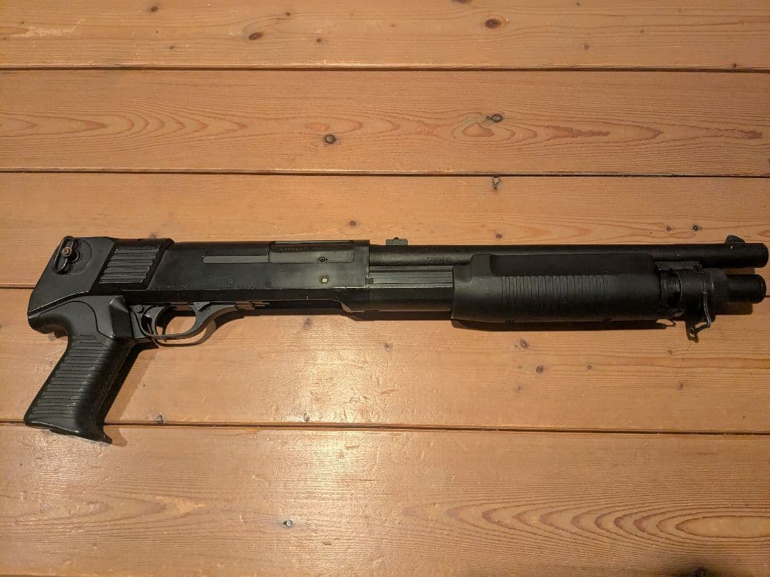 東京マルイ　M3 ショーティ　エアコッキングショットガン