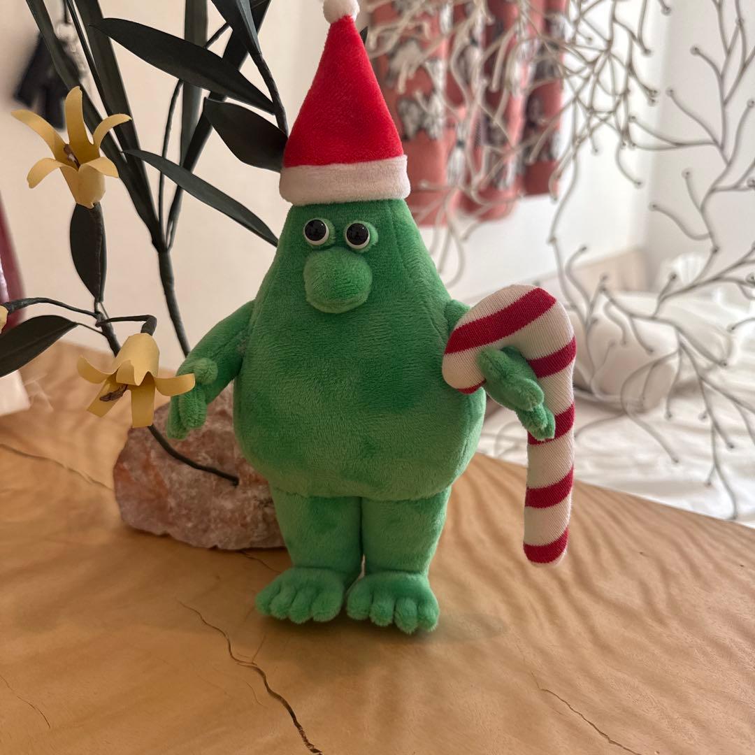 マーニー　大嶺かすみ サンタ帽 ぬいぐるみ　many