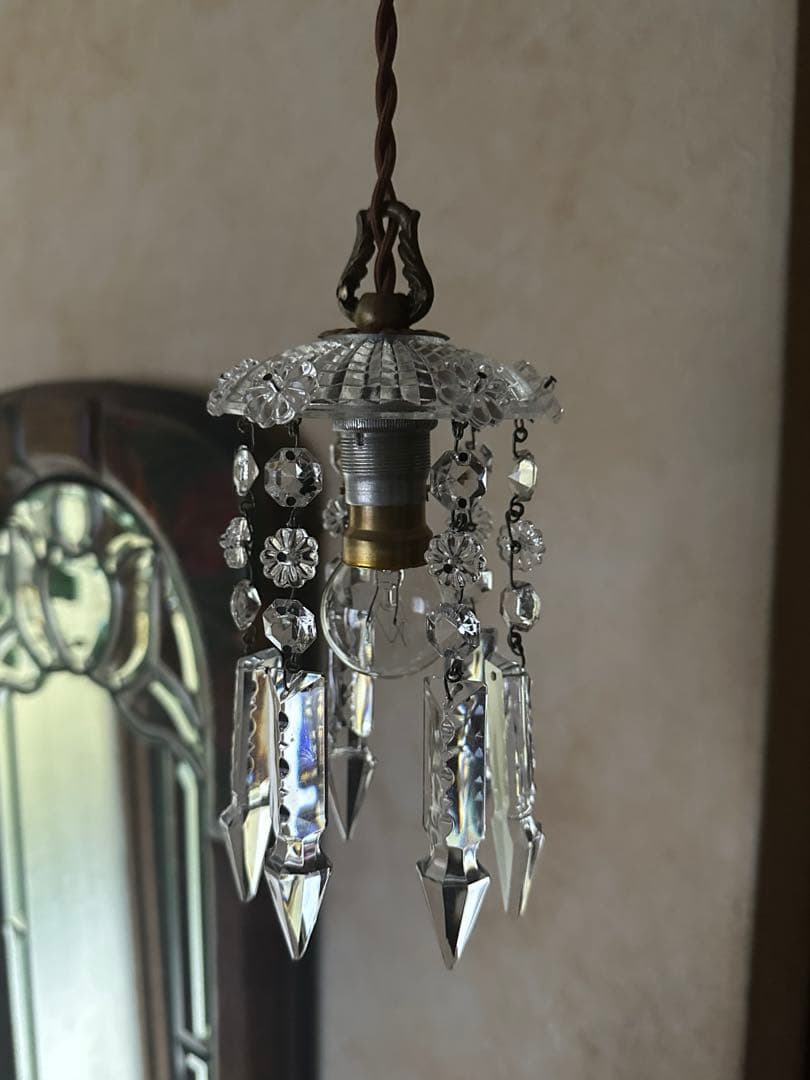 ＊cielページになります＊ スペアドロップ6個が付いたミニシャンデリア＊