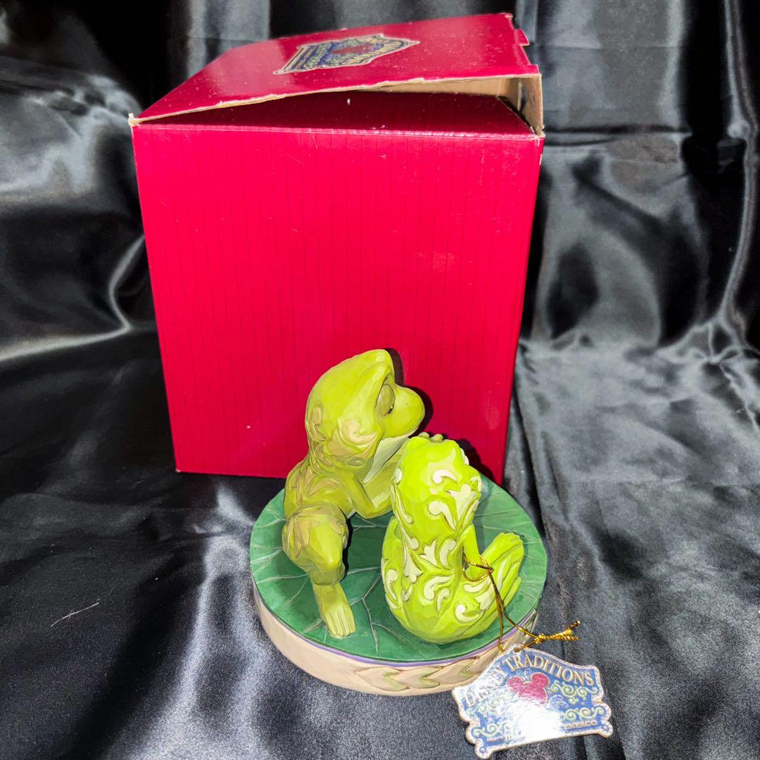 ディズニー　トラディション　プリンセスと魔法のキス　ティアナ　ナヴィーン　置物