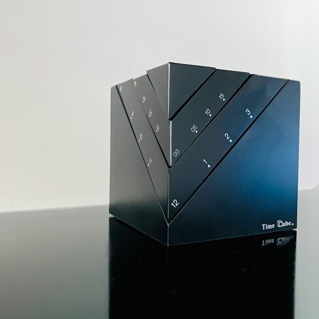 【4D Design inc. 】タイムキューブ 置き時計 ポストモダン