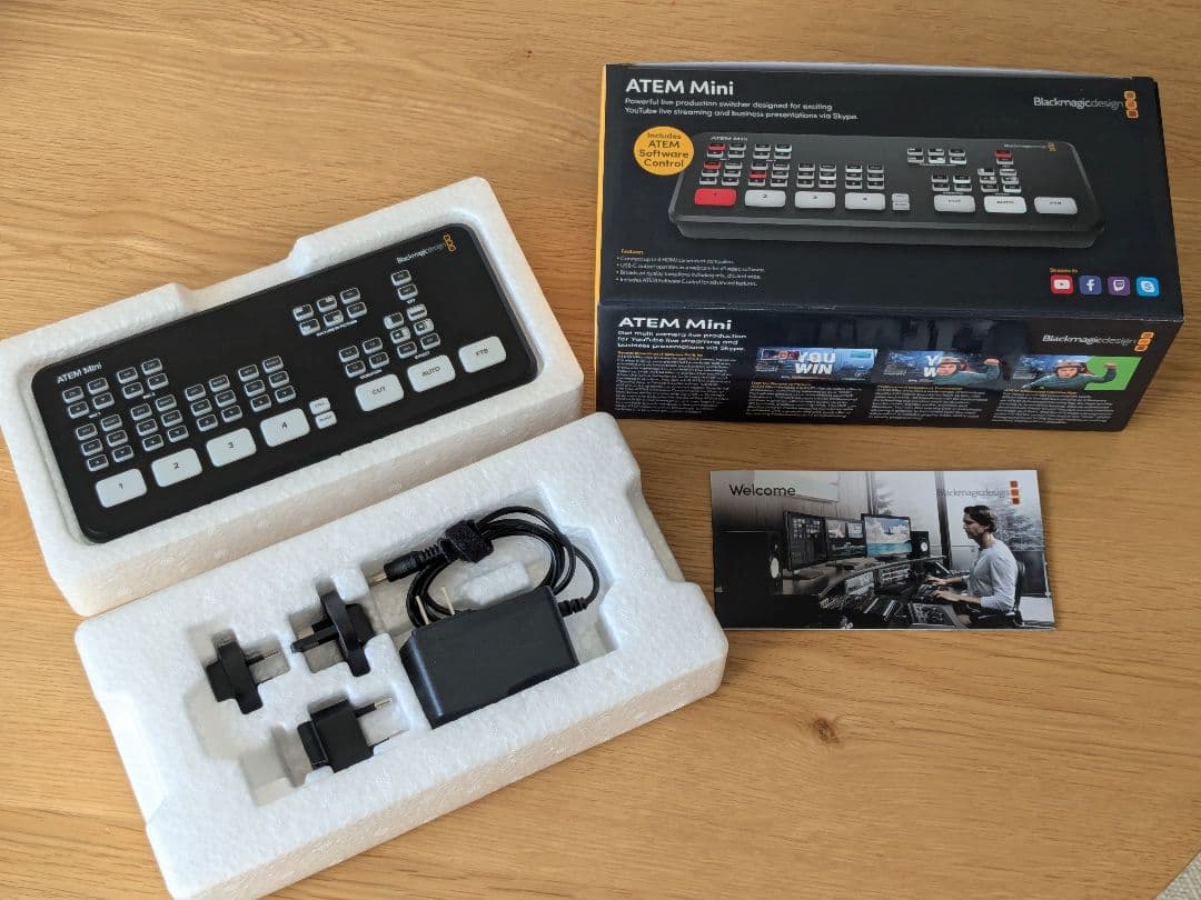 Blackmagic ATEM Mini スイッチャー