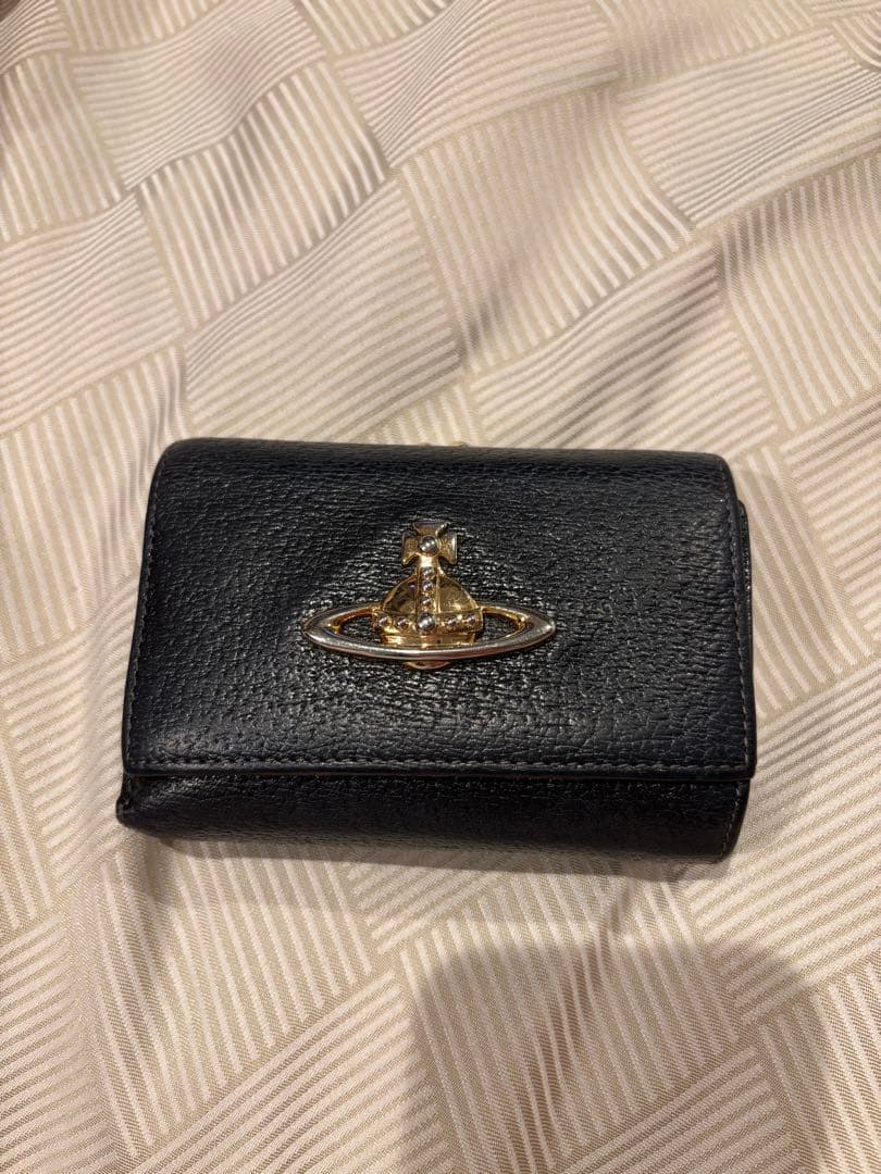 【Vivienne Westwood】ブラック三つ折り財布