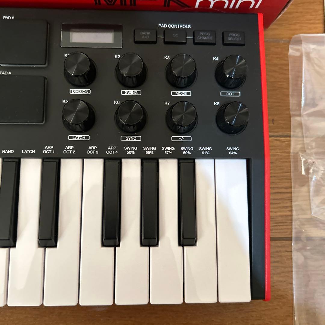 AKAI MPK mini MIDIコントローラー