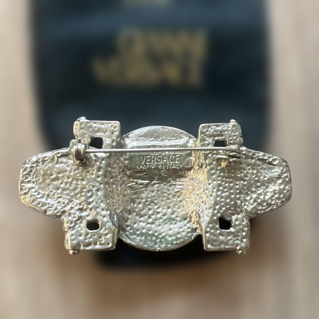 VERSACE ブローチ　シルバー　メデューサ