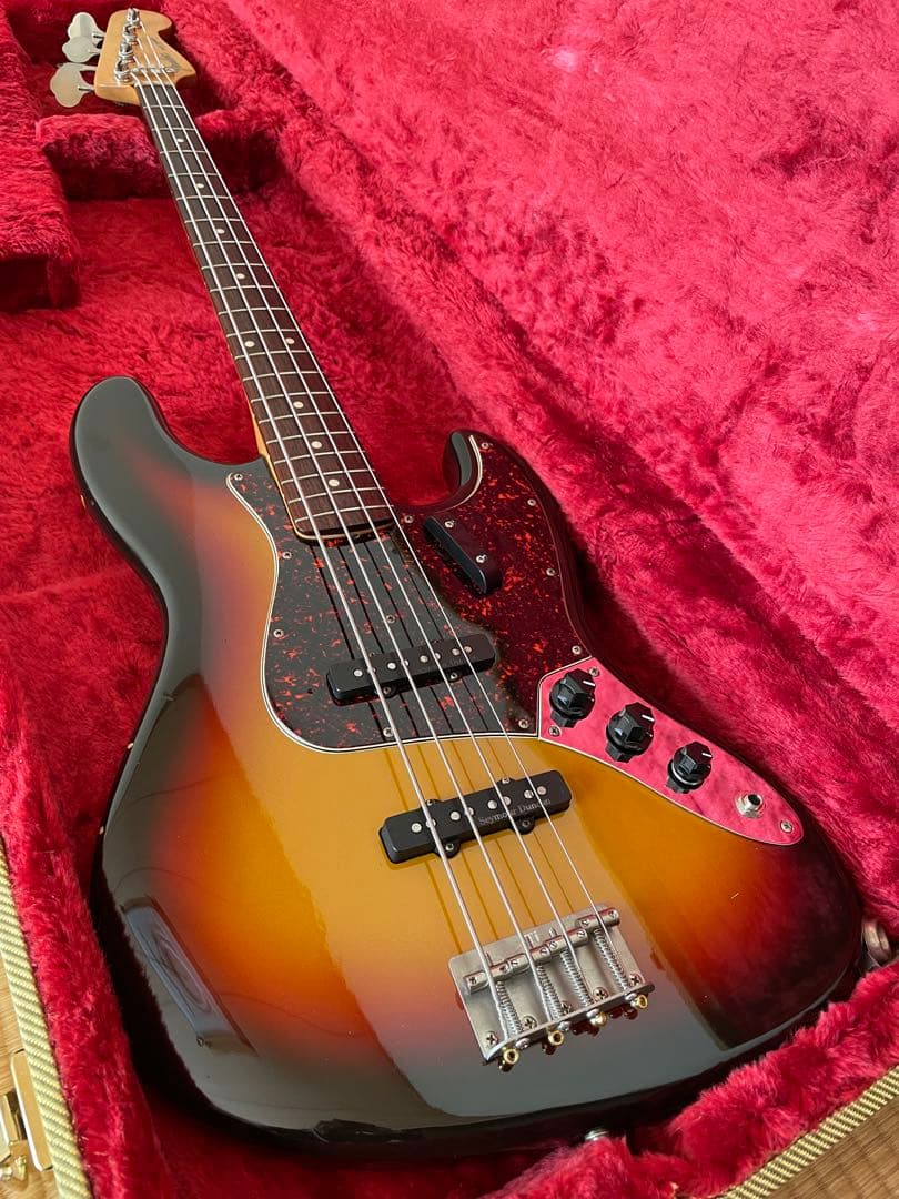 ベース FenderJapan MOD