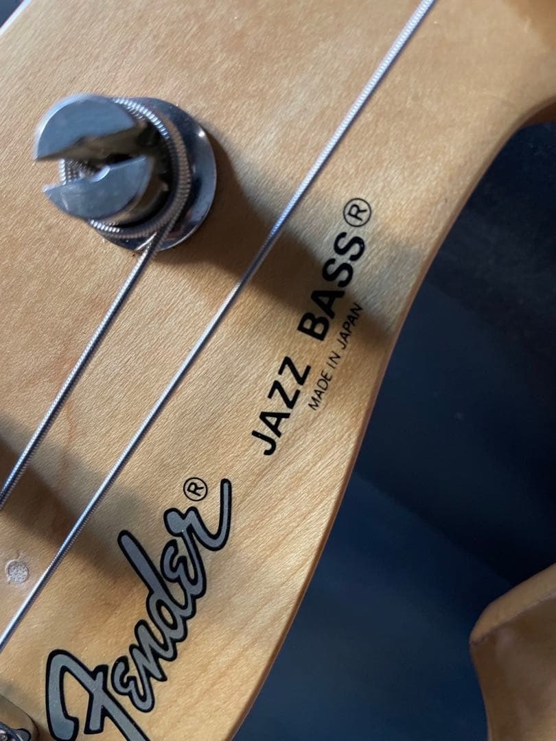 ベース FenderJapan MOD