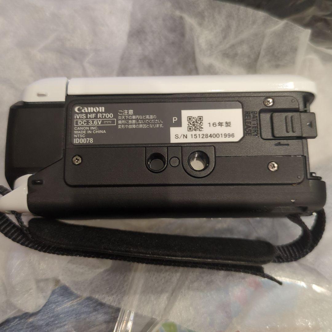 【超美品】 キャノン Canon iVIS HFR700 ビデオカメラ