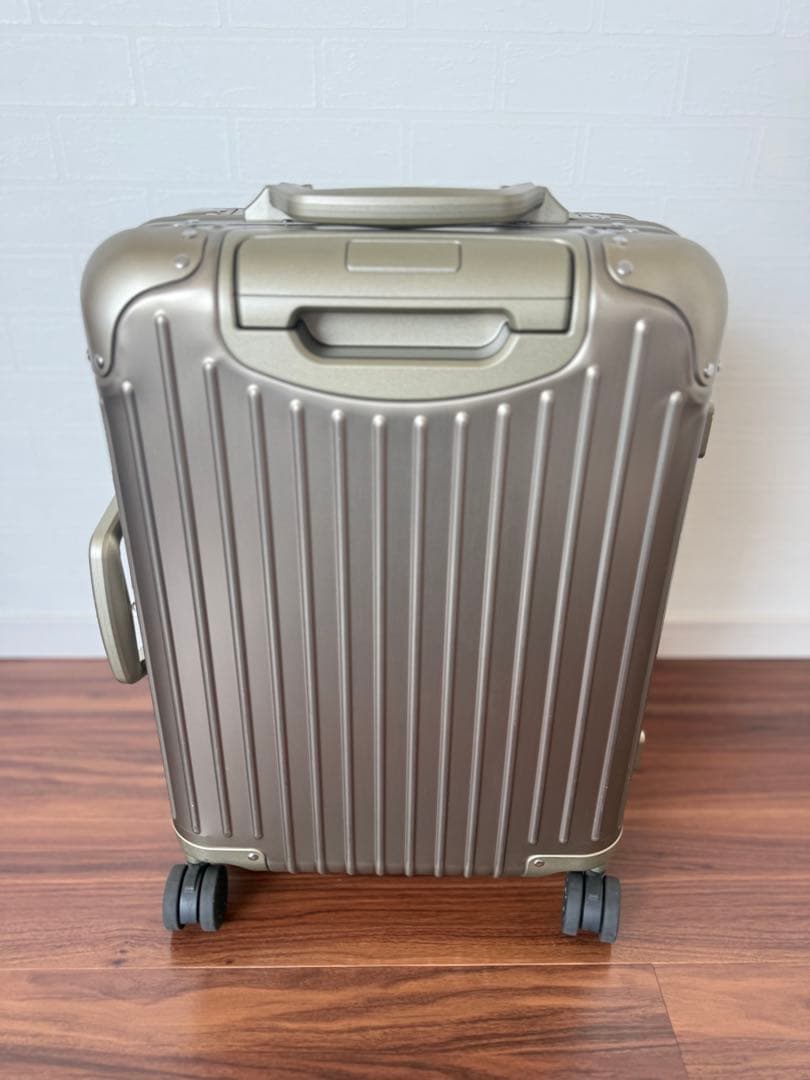 【正規品_使用6回】RIMOWA Original キャビンS ゴールド