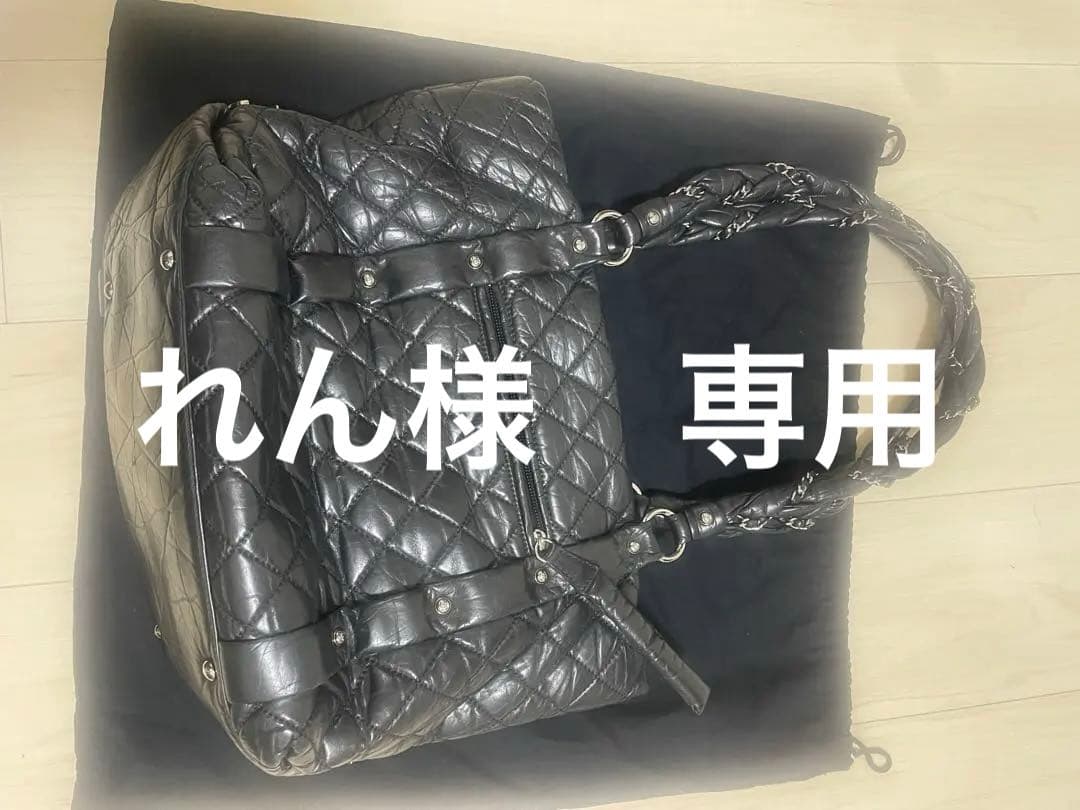 CHANEL ブラック キルティング レザー ショルダーバッグ　美品