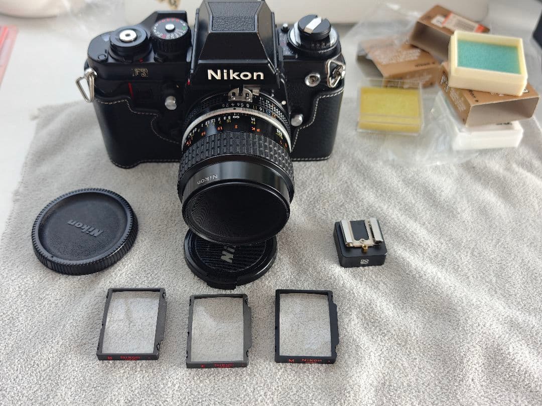 NIKON F3 フィルムカメラ 一眼レフ ➕ ais 55mm2.8 +おまけ