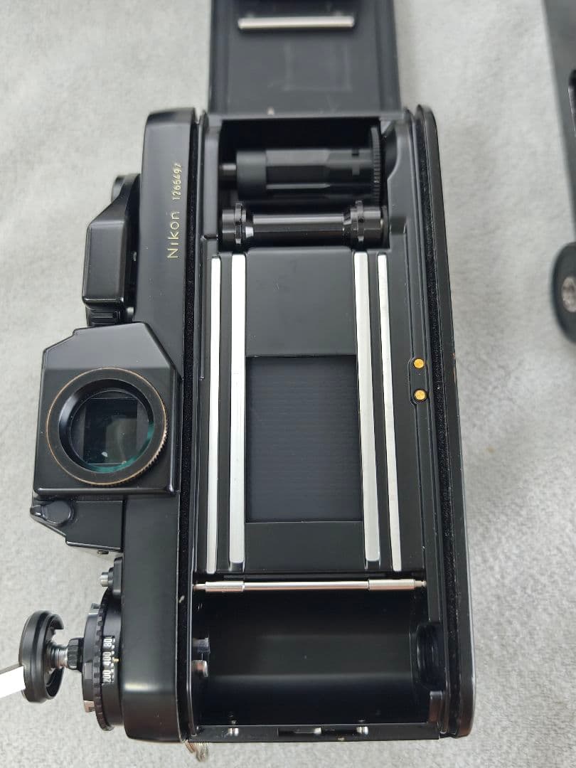 NIKON F3 フィルムカメラ 一眼レフ ➕ ais 55mm2.8 +おまけ