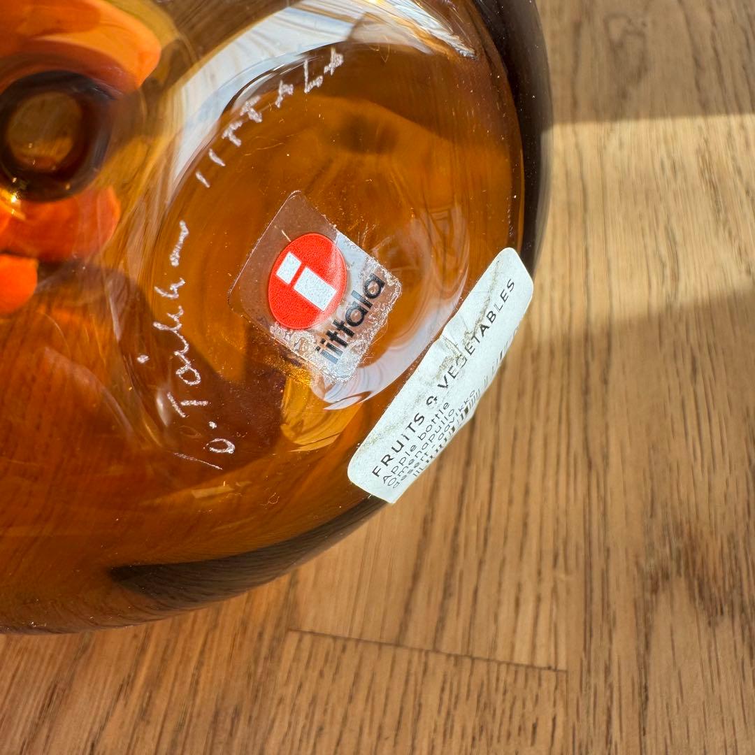 イッタラ/ オイバ・トイッカ / フルーツ & ベジタブル / アップルボトル