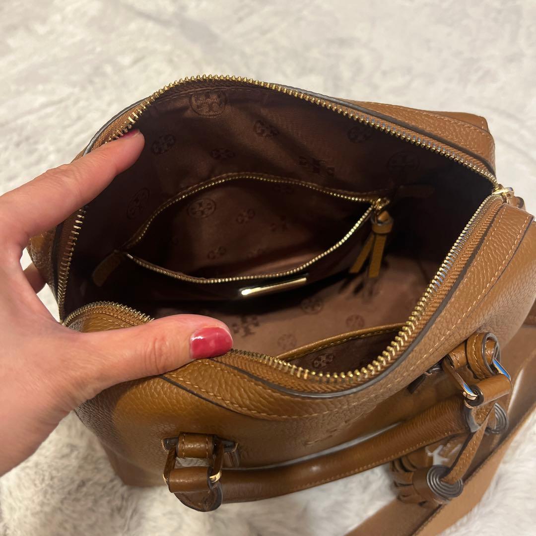 ブラウンレザー ハンドバッグ ショルダーストラップ付き　トリーバーチ　美品